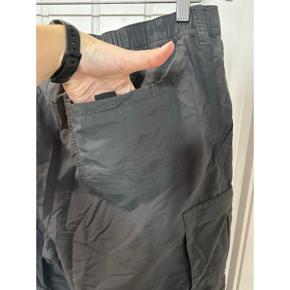 REI Outdoor Hiking Adjustable Cargo Pants Women 16 Petite Travel Convertible Zip - Picture 13 of 16